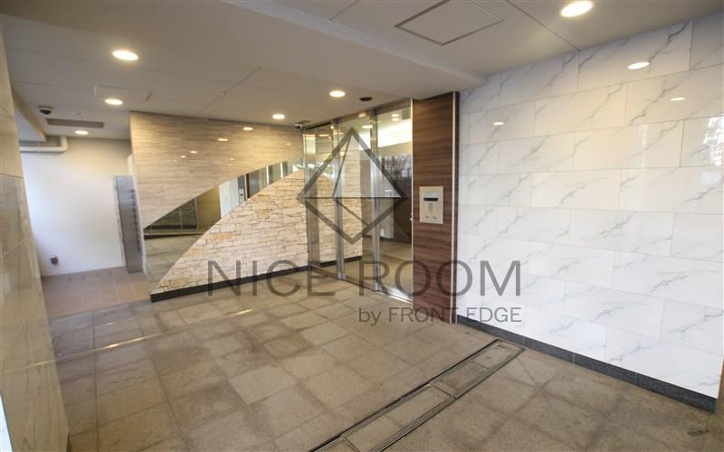 エントランス　アドバンス西梅田IVエール　エントランス