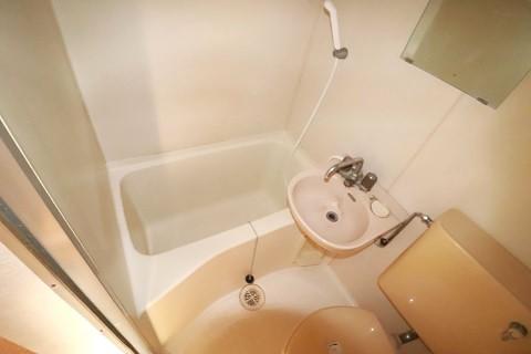 バス・シャワールーム　バス