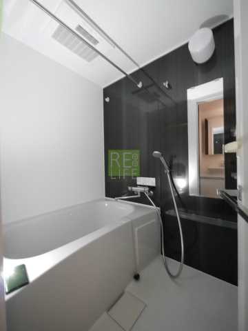 バス・シャワールーム　DIPS新宿御苑