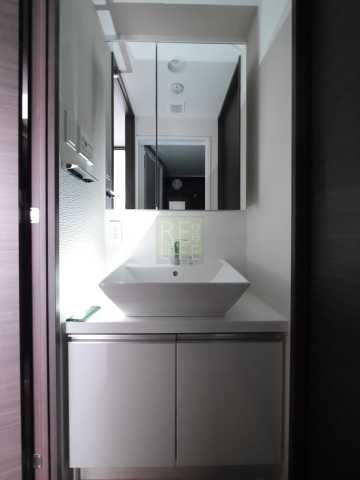 洗面設備　DIPS新宿御苑