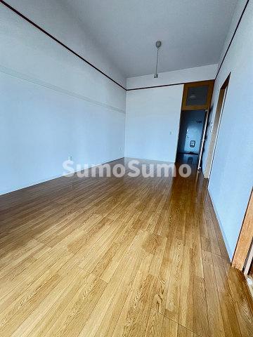 居室・リビング　ゆったりとした居間です