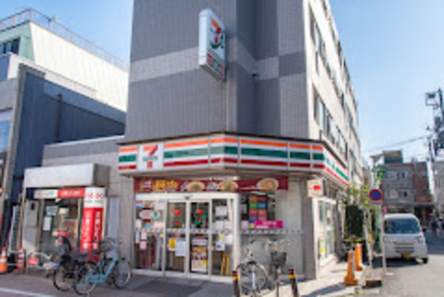 コンビニ　セブンイレブン杉並西永福駅前店（コンビニ）まで416m