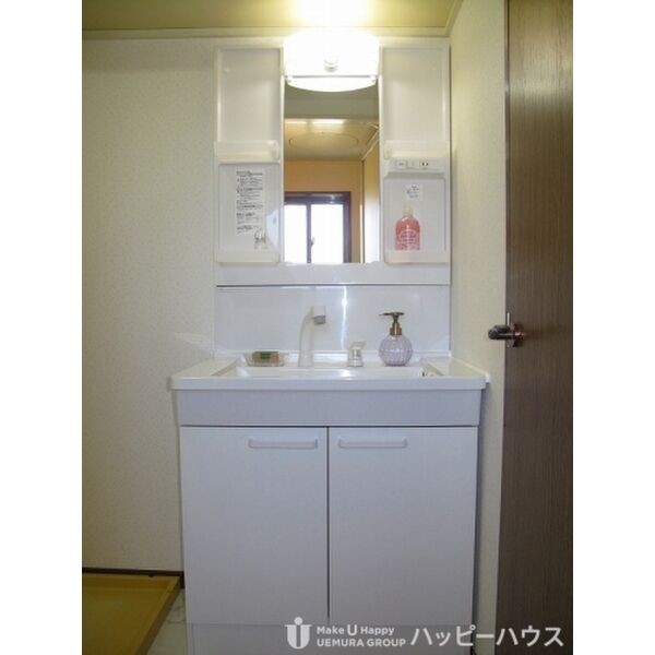 洗面設備　現況優先です。