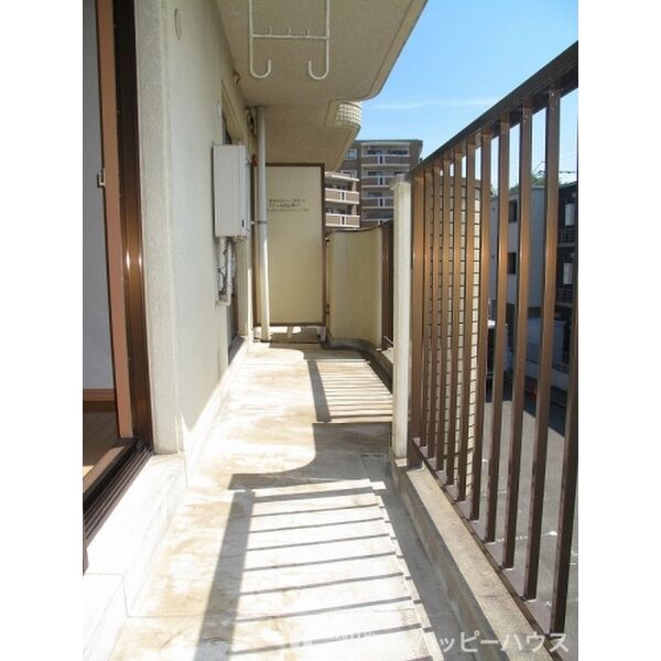 バルコニー　現況優先です。