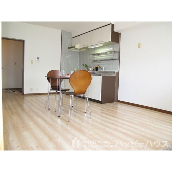 居室・リビング　現況優先です。