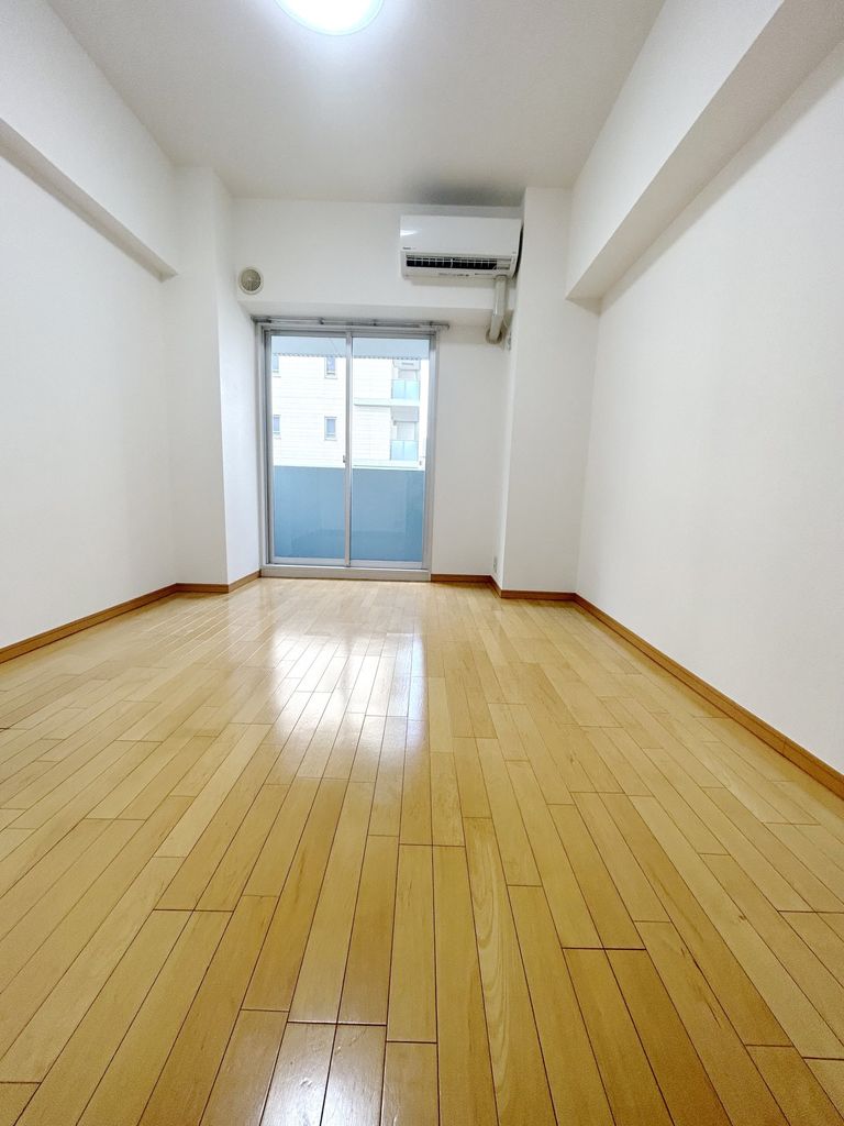 居室・リビング　別室同間取り参照