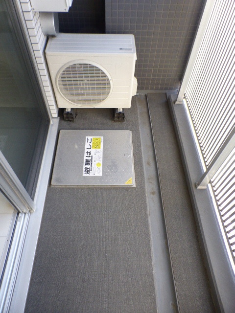 バルコニー　バルコニー