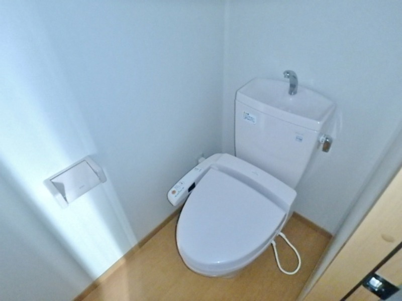 トイレ　図面と現状に相違がある場合には現状を優先