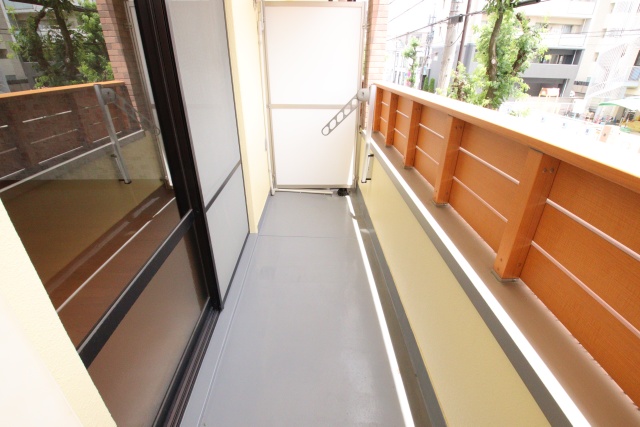 バルコニー　※別室の参考写真の為、現況優先です。