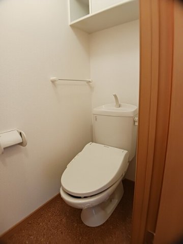 トイレ　トイレもきれいです