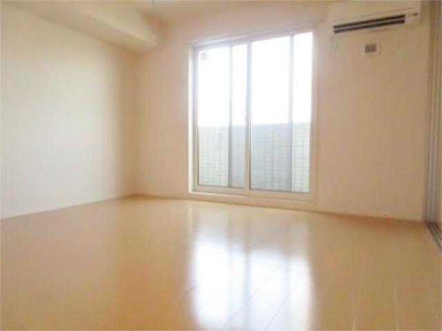 居室・リビング　１１．４帖のリビングルーム