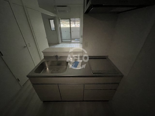 キッチン　セレニテ難波リアン　キッチン