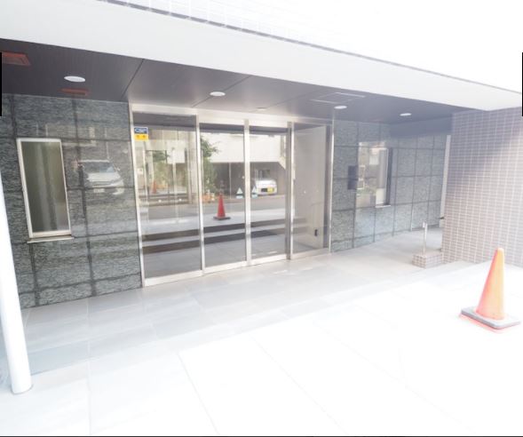 エントランス　エントランス