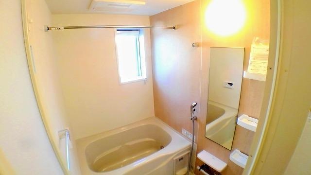 バス・シャワールーム　※反転タイプのお部屋