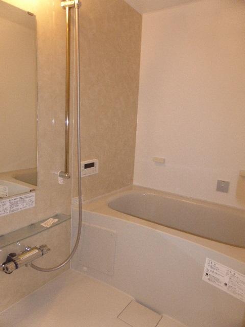バス・シャワールーム　清潔な浴室！