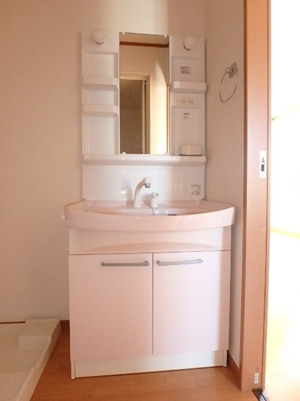 洗面設備　図面と現状に相違がある場合には現状を優先