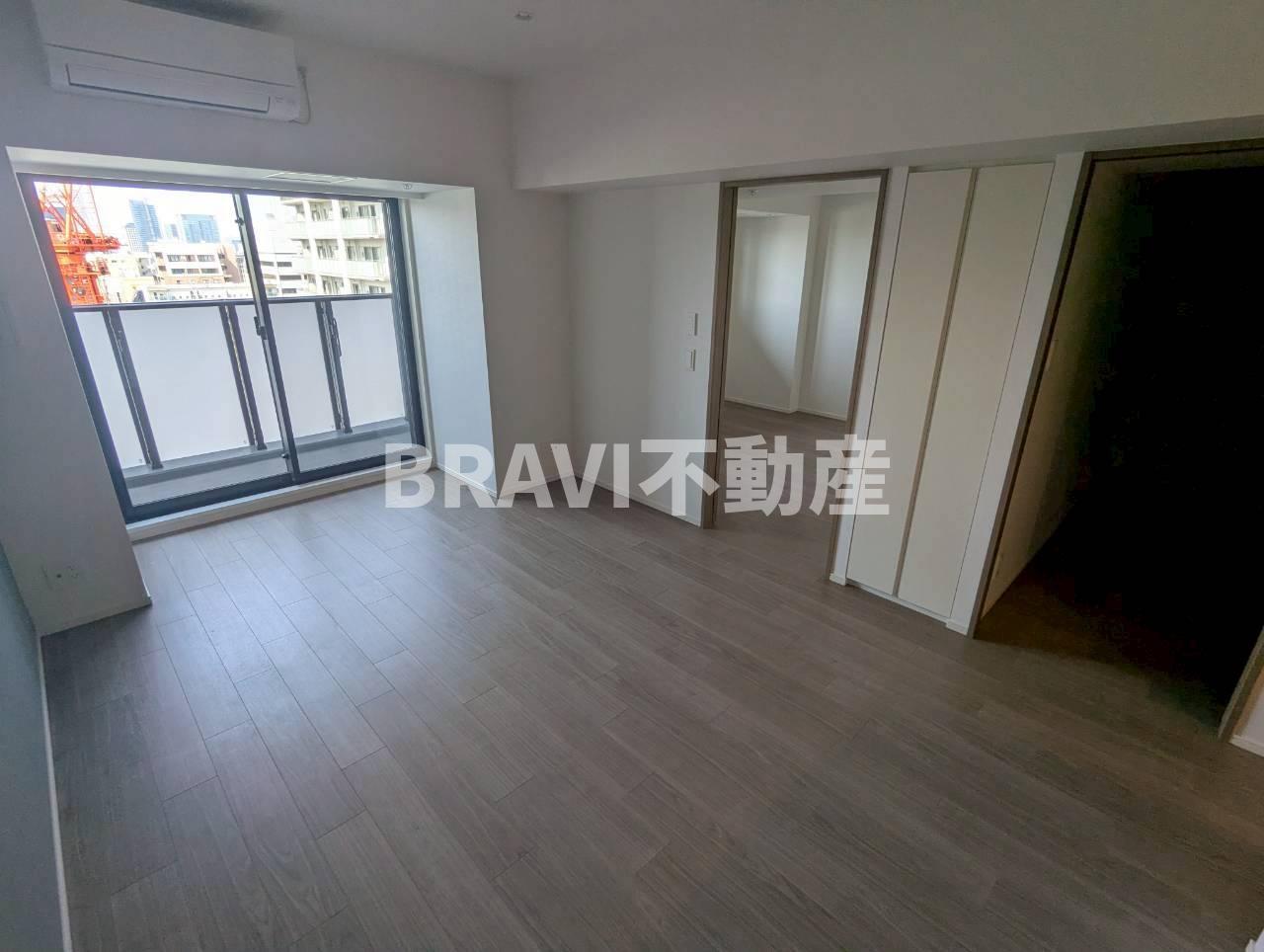 居室・リビング　【ザ・パークハビオ谷町六丁目クロス】