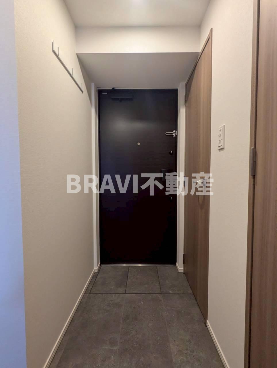 玄関　【ザ・パークハビオ谷町六丁目クロス】