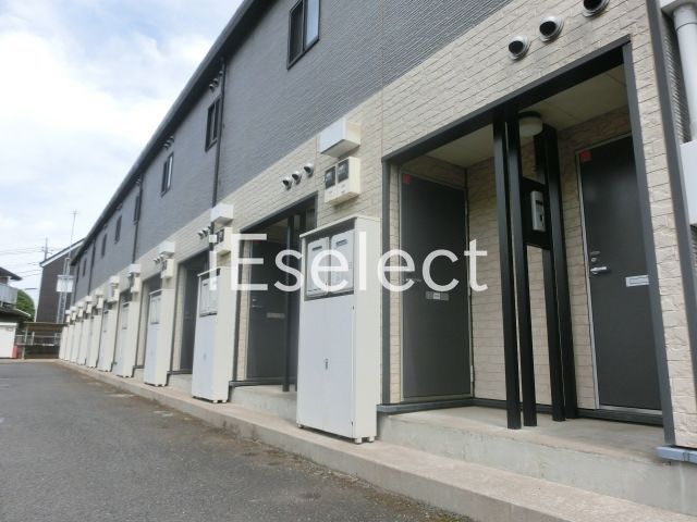 エントランス　玄関へのアプローチ