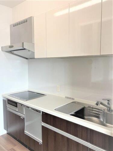 キッチン　キッチン　内装後　※前回募集時／2024年2月の写真