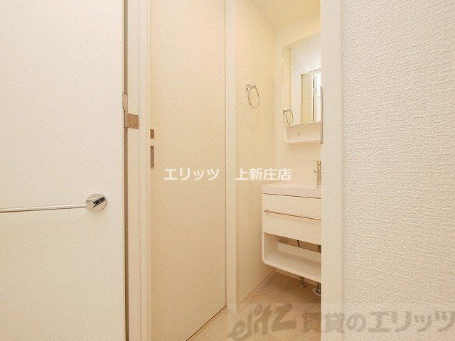 洗面設備　収納