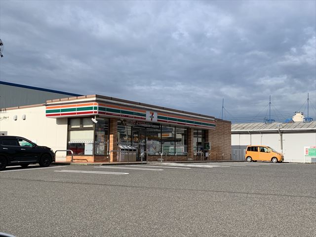 コンビニ　セブンイレブン 新潟豊店（コンビニ）まで227m