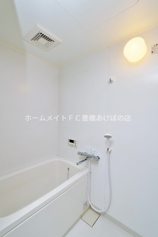 バス・シャワールーム　同型別部屋写真