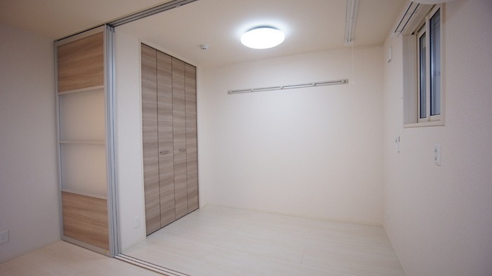 その他部屋・スペース　サービスルーム３帖