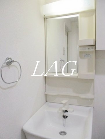 洗面設備　洗面台です。