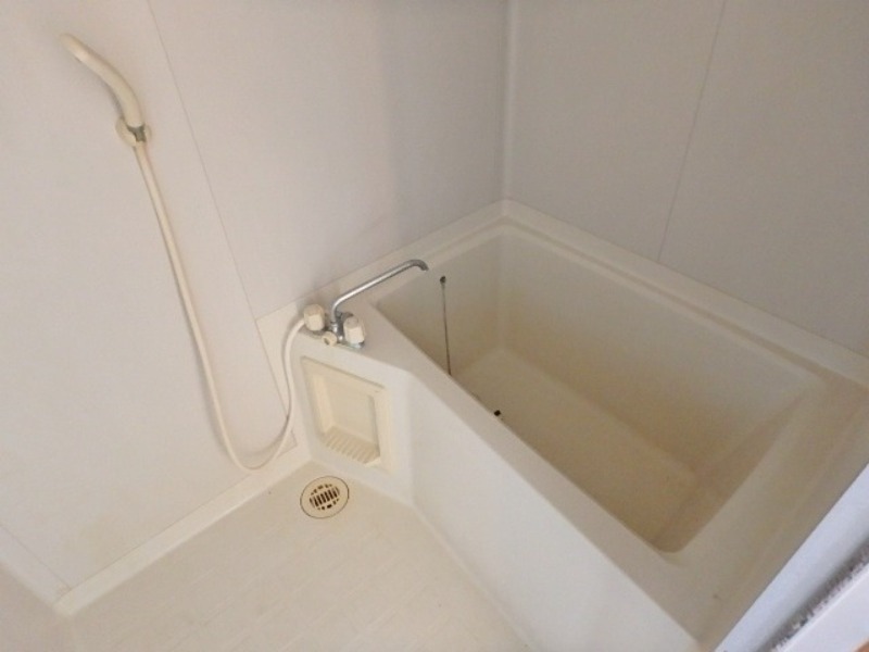 バス・シャワールーム　図面と現状に相違がある場合には現状を優先