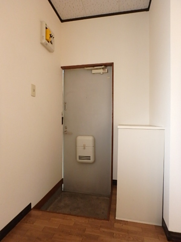 玄関　図面と現状に相違がある場合には現状を優先