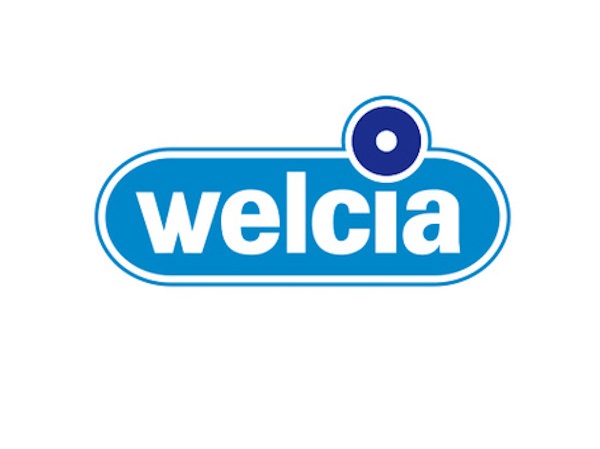 ドラックストア　ウエルシア新宿牛込店（ドラッグストア）まで324m