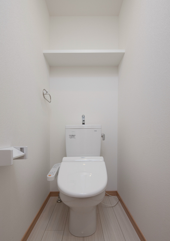 トイレ　ウォシュレット付きです♪