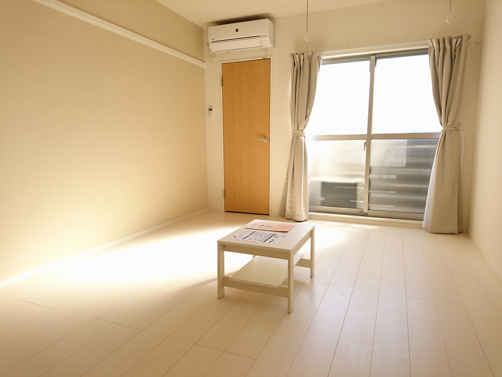 居室・リビング　※反転プランあり