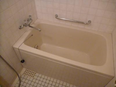 バス・シャワールーム　Ｂ・Ｔ別　シャワー　追焚機能