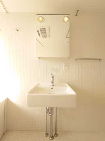 洗面設備　カスタリア恵比寿