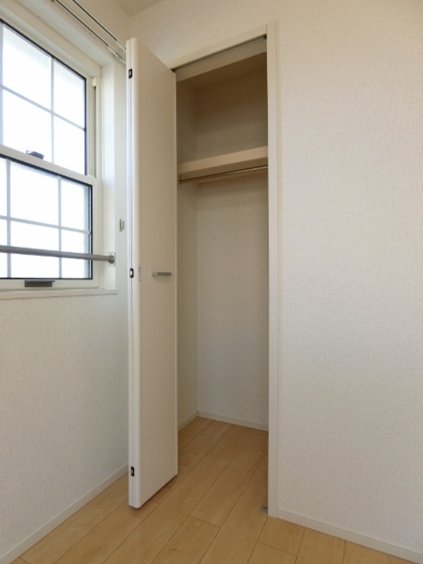 収納　図面と現状に相違がある場合には現状を優先