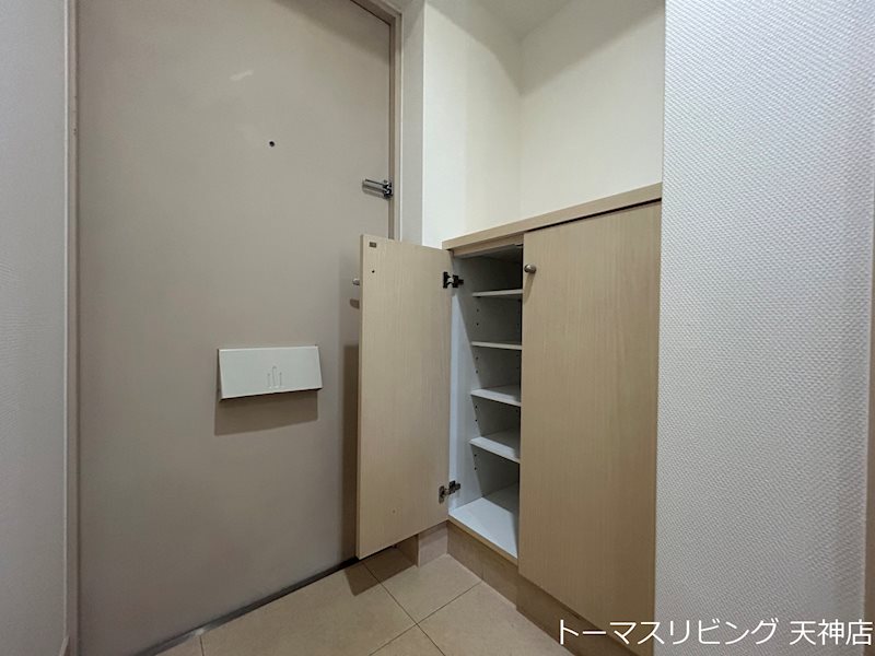 玄関　※別号室参照