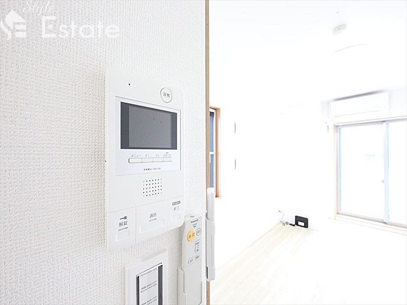 セキュリティ　モニター付きインターホン