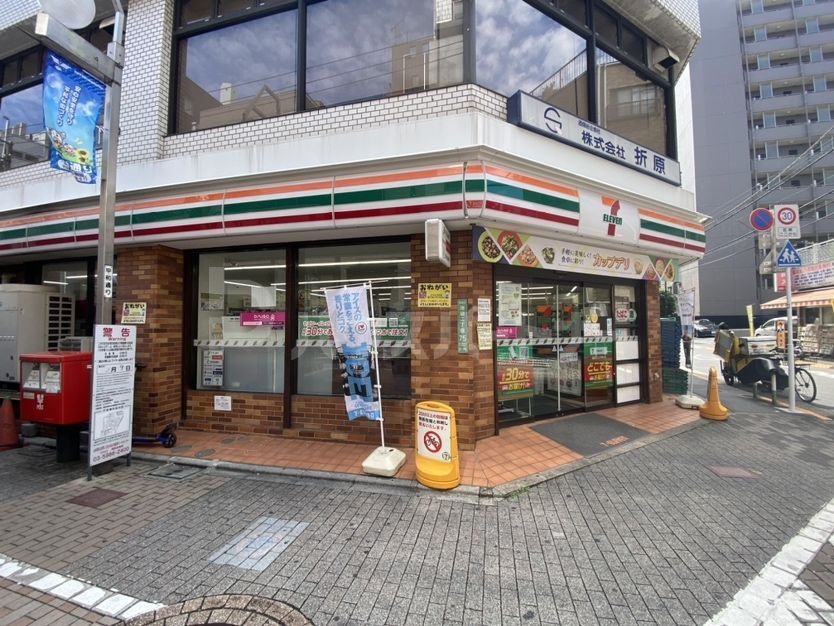 コンビニ　セブンイレブン池袋北口平和通り店（コンビニ）まで90m