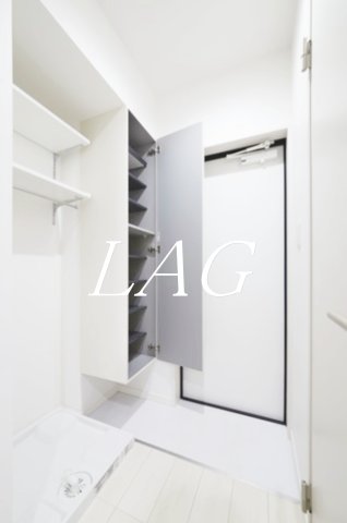 玄関　玄関です。