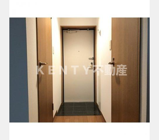 玄関　収納もある玄関です