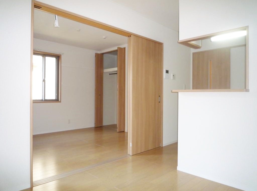 居室・リビング　開放感のある室内♪