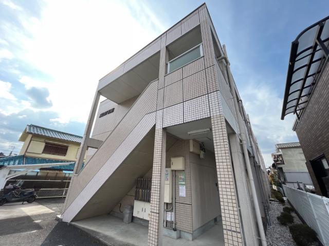 建物外観　外観写真（昼）