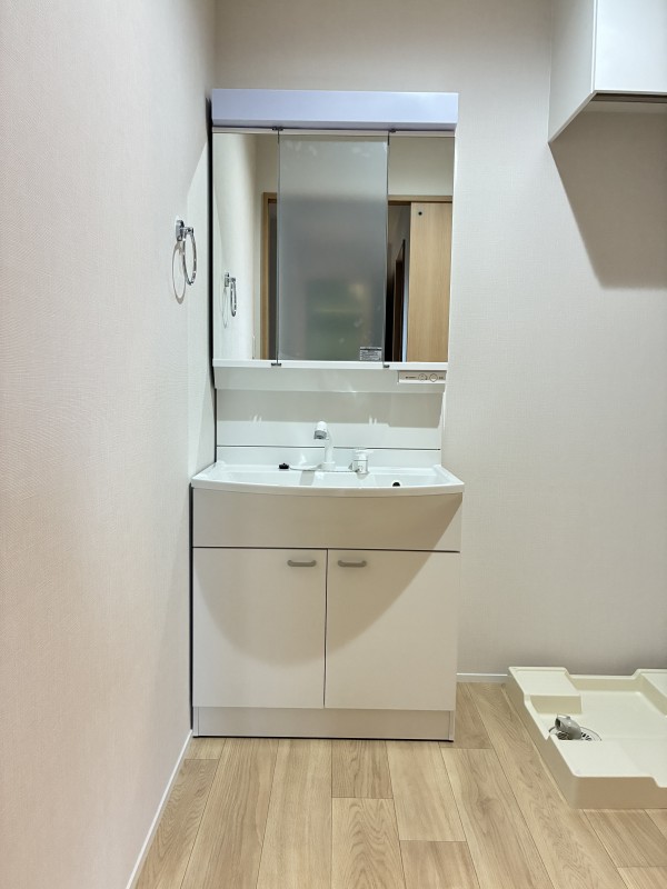 洗面設備　広い洗面スペース