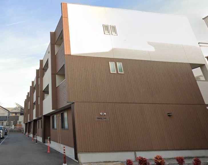 エントランス　外観