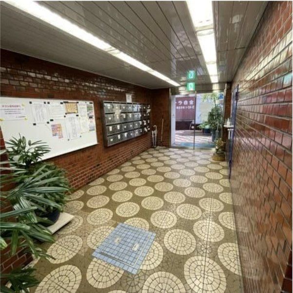 エントランス　エントランス