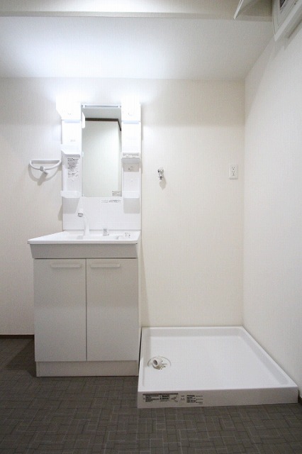 洗面設備　同物件別号室