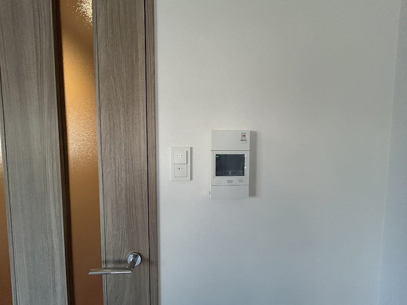 セキュリティ　同マンション別部屋写真