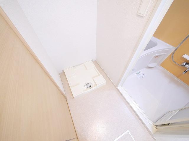 その他設備　嬉しい室内洗濯機置き場があります。